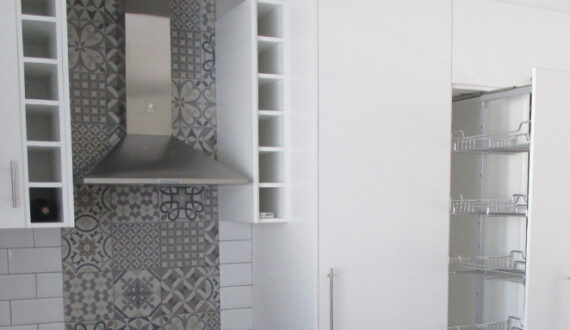 New Kitchen Cabinets
